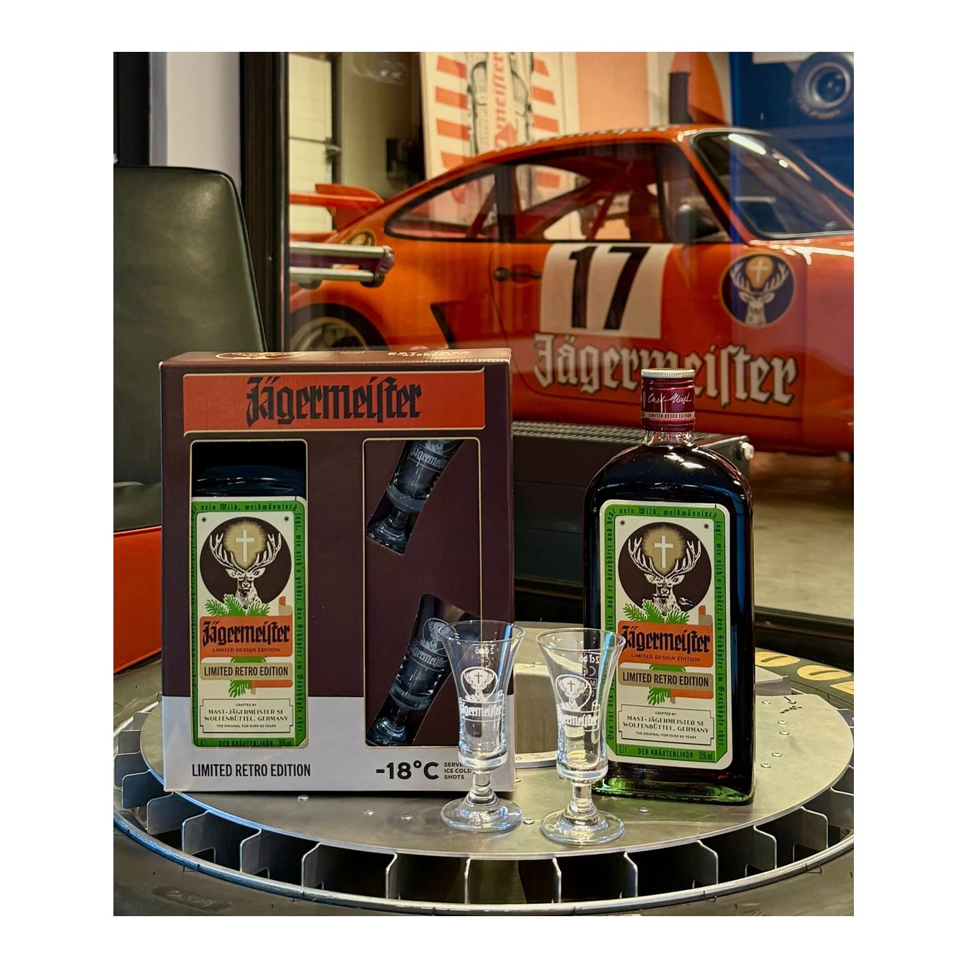 Jagermeister 0.7L Retro Gift Pack 2 Čaše