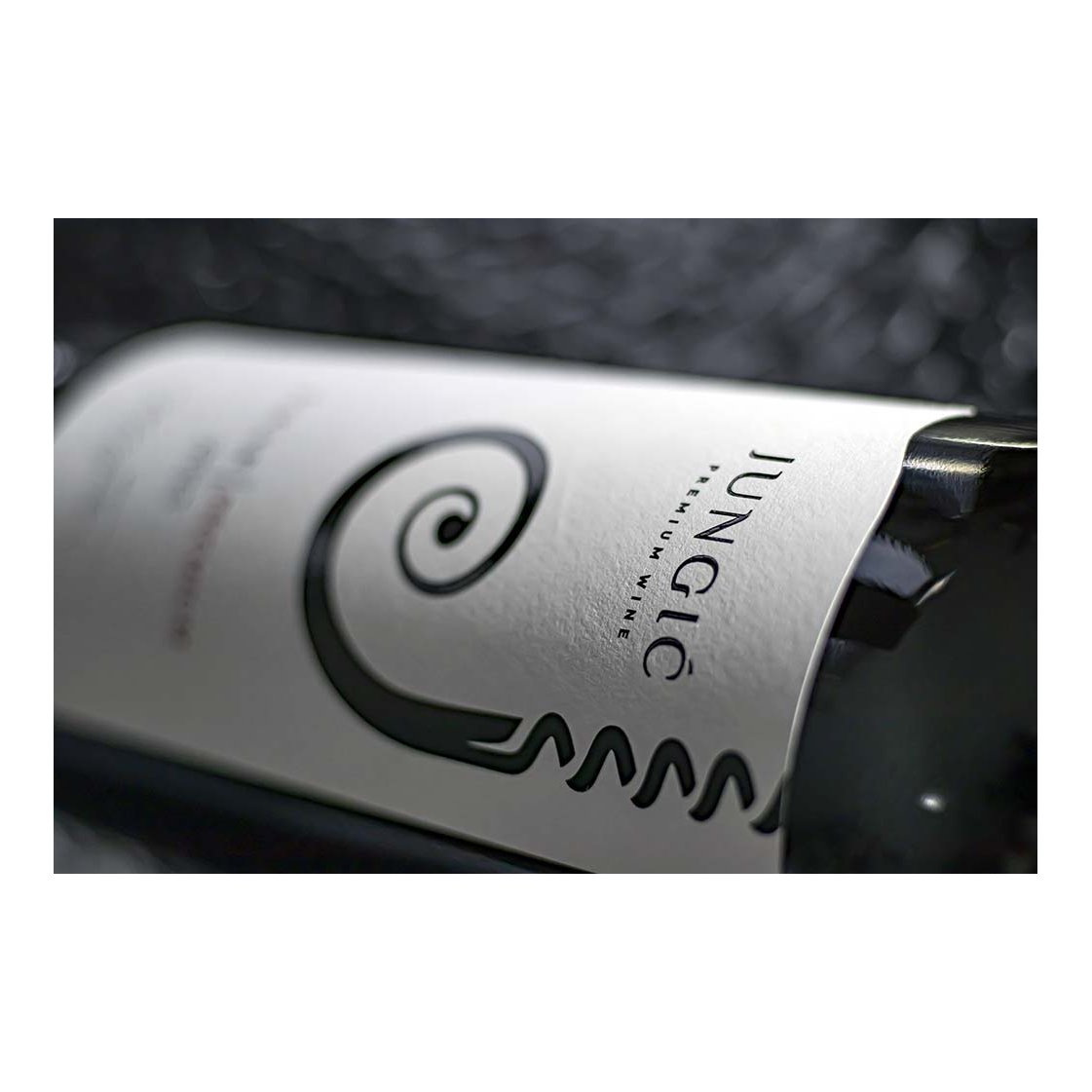 Šikar Premium 0,75L Jungić